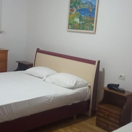 Himara Apartments Exterior foto